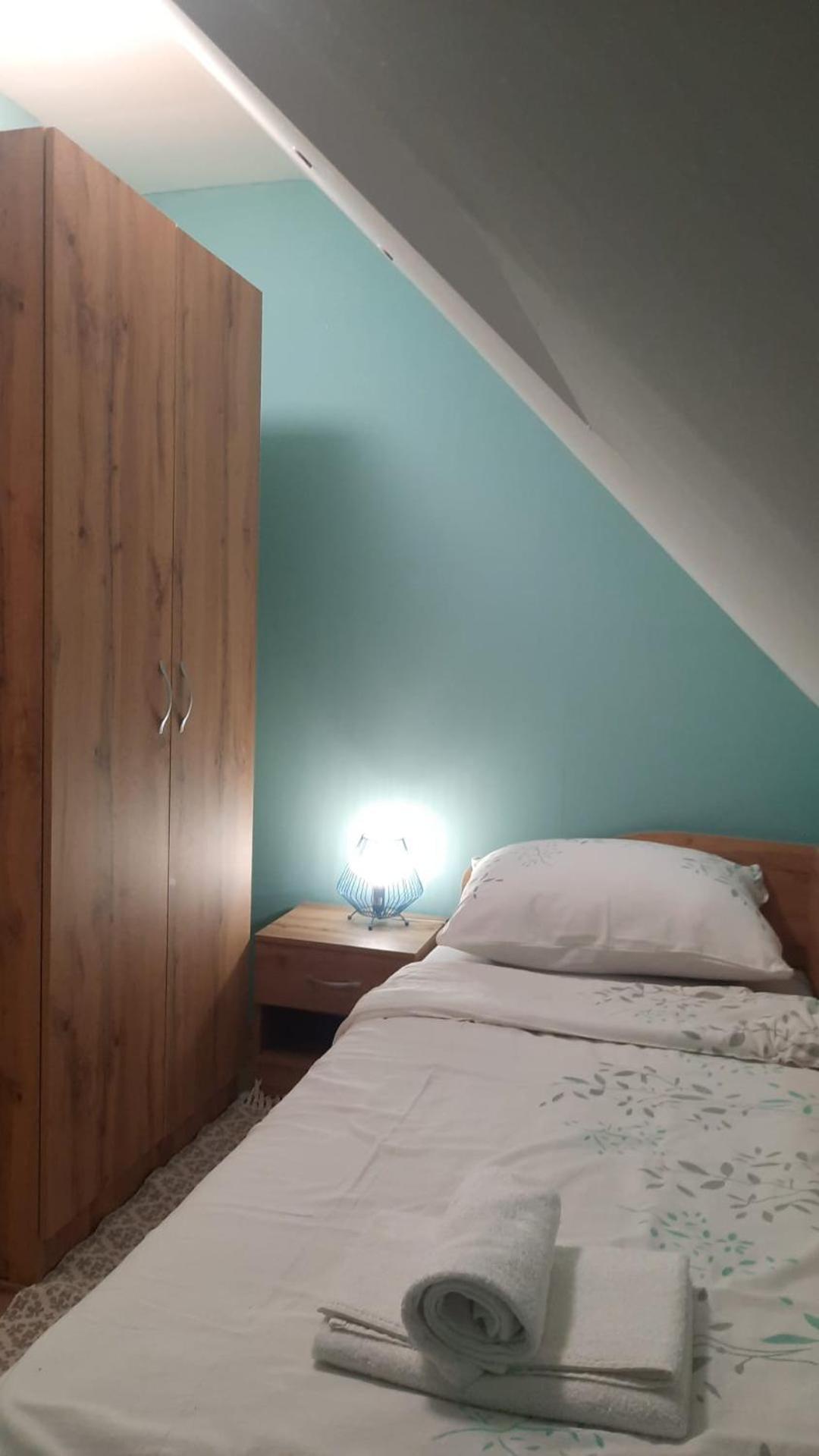 דירות אוטוצאץ Wooden House Ante Self Check - In And Check - Out מראה חיצוני תמונה