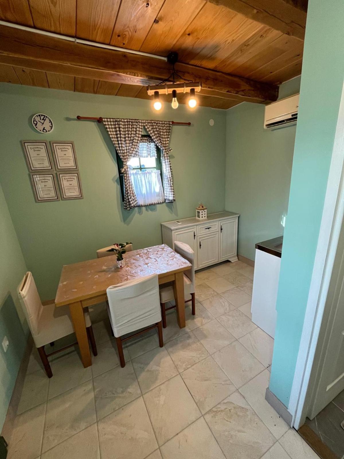דירות אוטוצאץ Wooden House Ante Self Check - In And Check - Out מראה חיצוני תמונה